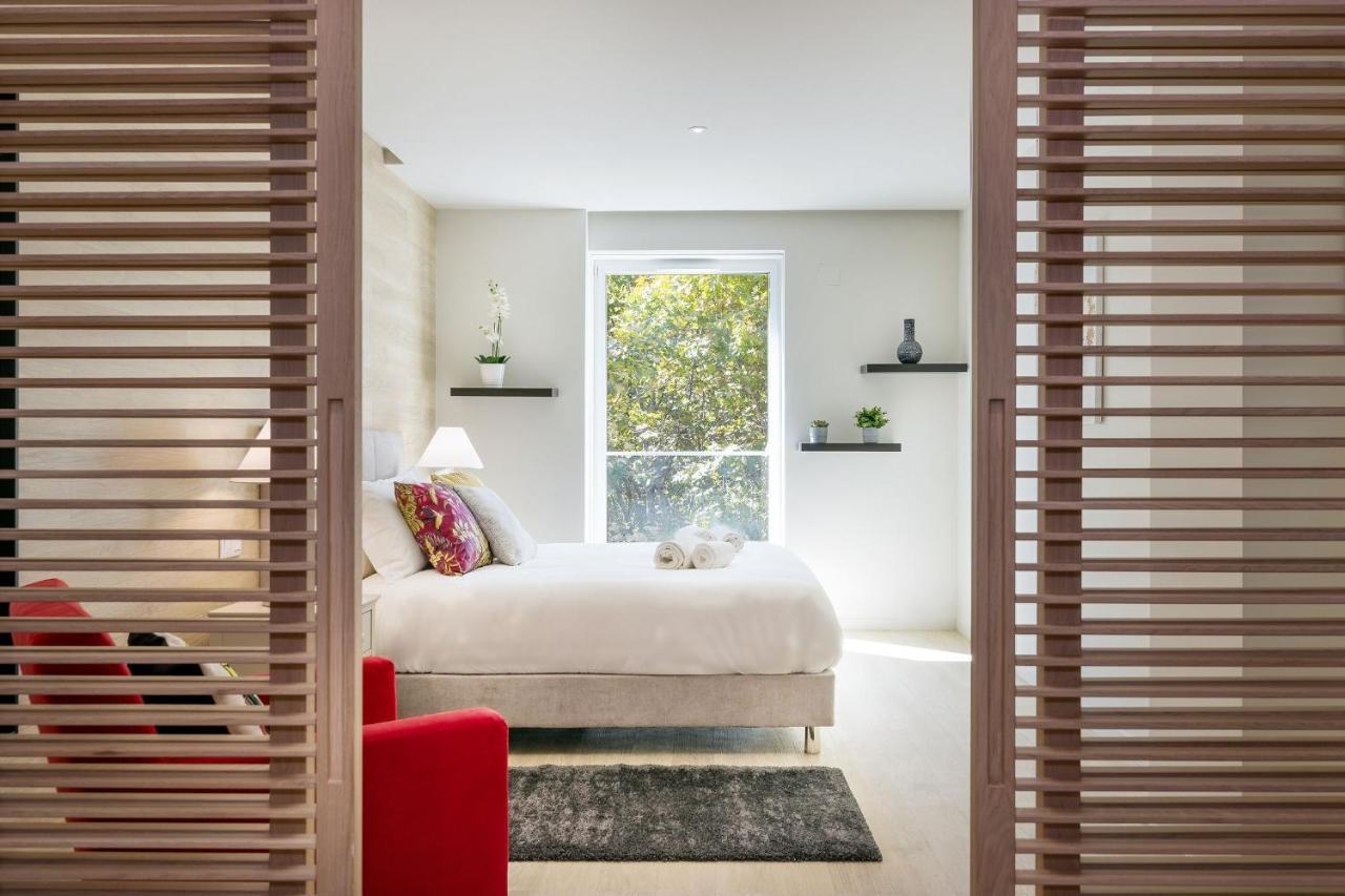 Modern & Stylish Apartment In Av. Da Liberdade By Lovelystay Lisbon Bagian luar foto
