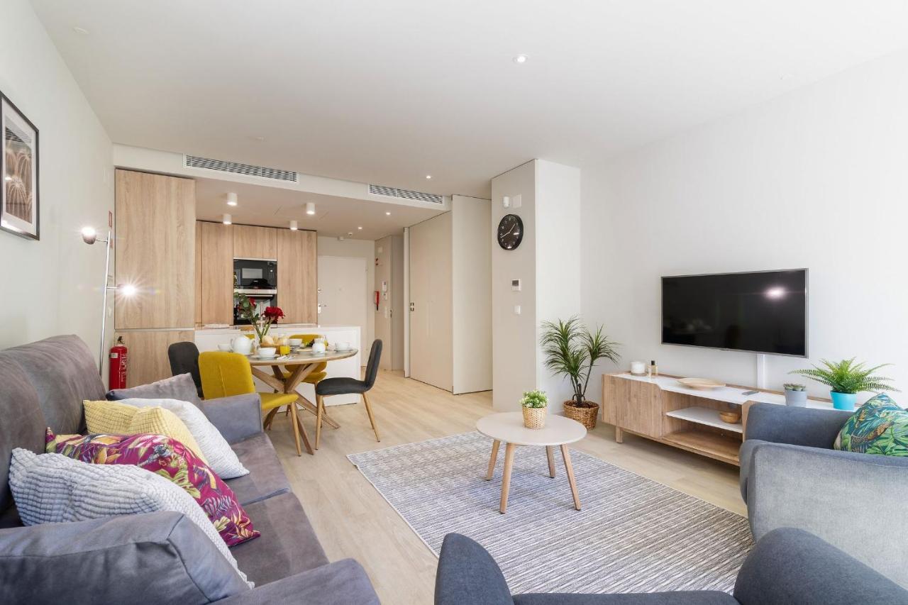 Modern & Stylish Apartment In Av. Da Liberdade By Lovelystay Lisbon Bagian luar foto
